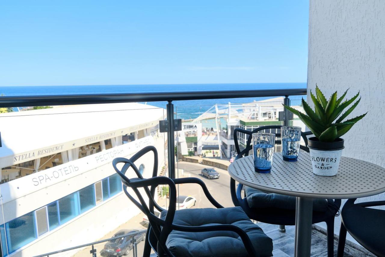 Luxury Apartments Sea View Julymia Одесса Экстерьер фото