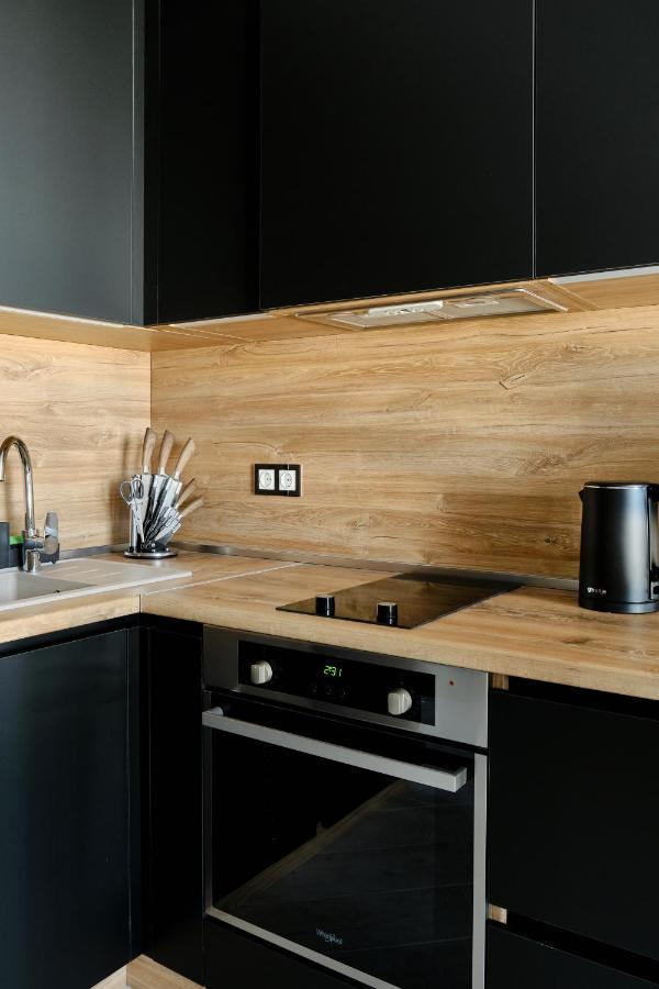 Luxury Apartments Sea View Julymia Одесса Экстерьер фото