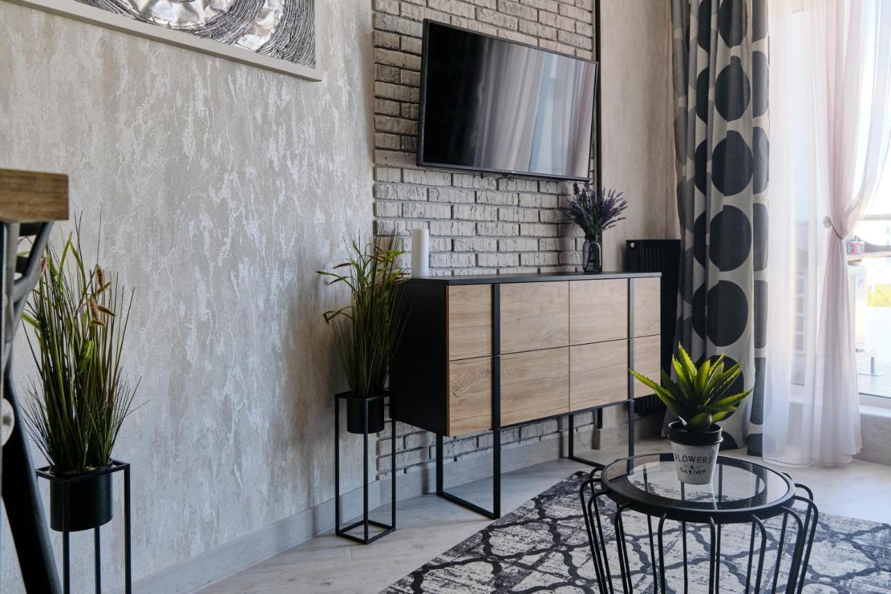 Luxury Apartments Sea View Julymia Одесса Экстерьер фото