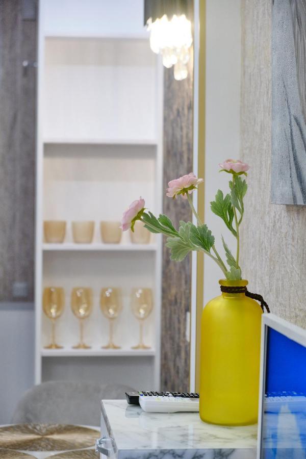 Luxury Apartments Sea View Julymia Одесса Экстерьер фото
