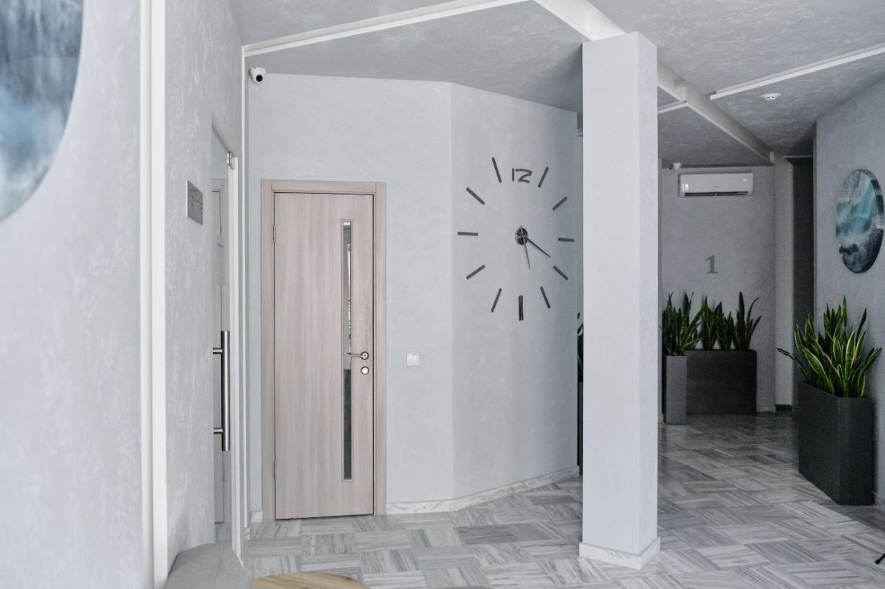Luxury Apartments Sea View Julymia Одесса Экстерьер фото